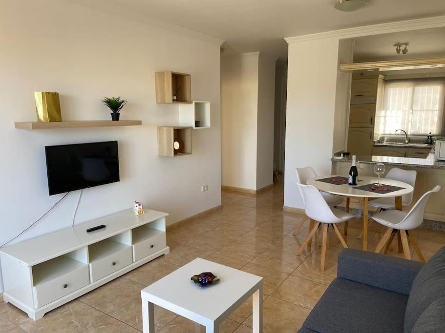 Amazing Penthouse Διαμέρισμα Los Cristianos  Εξωτερικό φωτογραφία